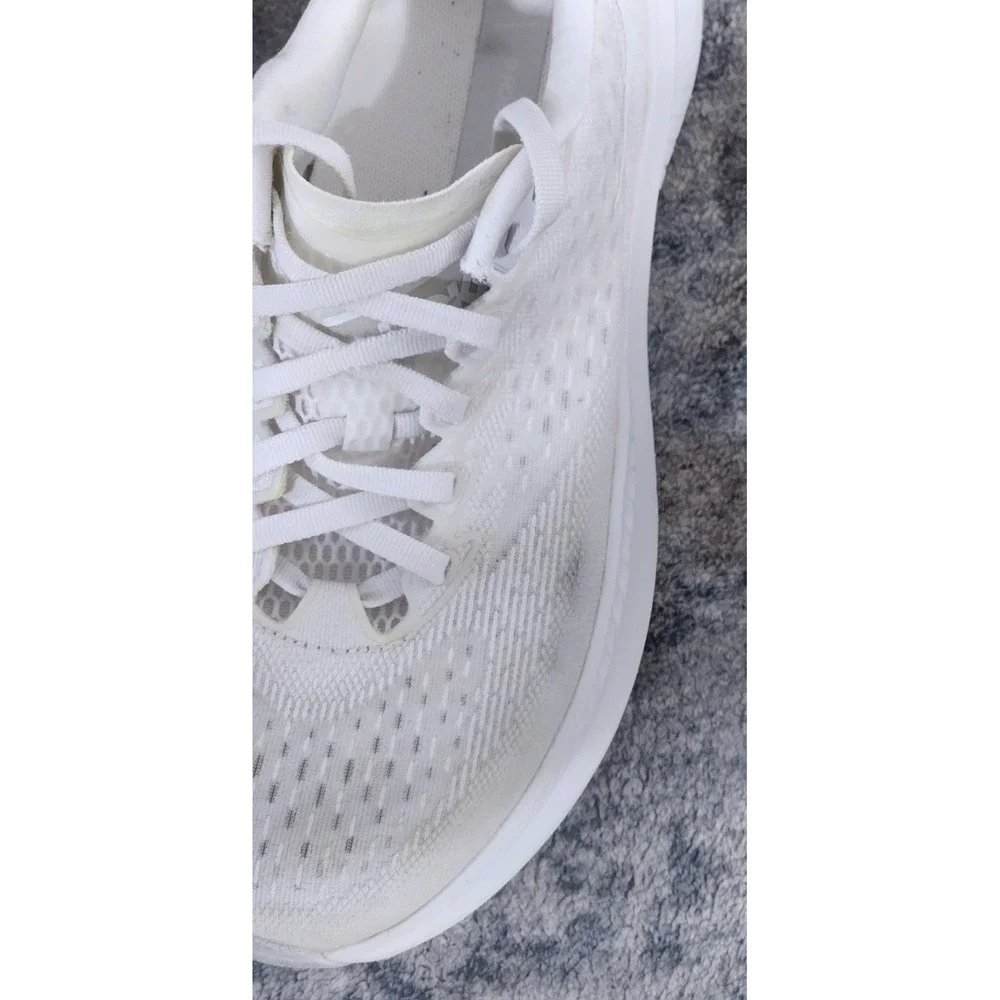 Hoka Women's One One Mach 6 White Oyster Running Shoes Size 8B 1164033 WWH